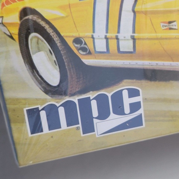 MPC Pontiac GTO Super Stocker 1:25 Scale Plastic Model Car Kit - Picture 5 of 10